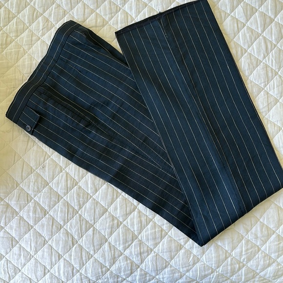 Burberry Linen Suit Pants Navy Blue with Pinstripes Wide Leg Size 38 - Picture 2 of 7